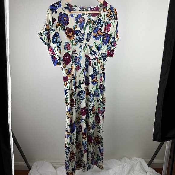 Zara Dresses & Skirts - ZARA TRAFALUC Speak Less Floral Midi Dress